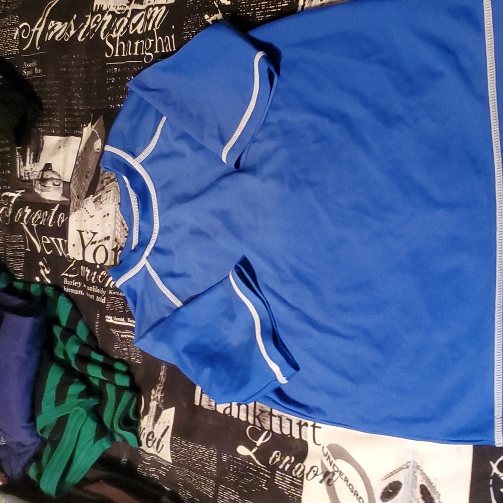Rash guard top